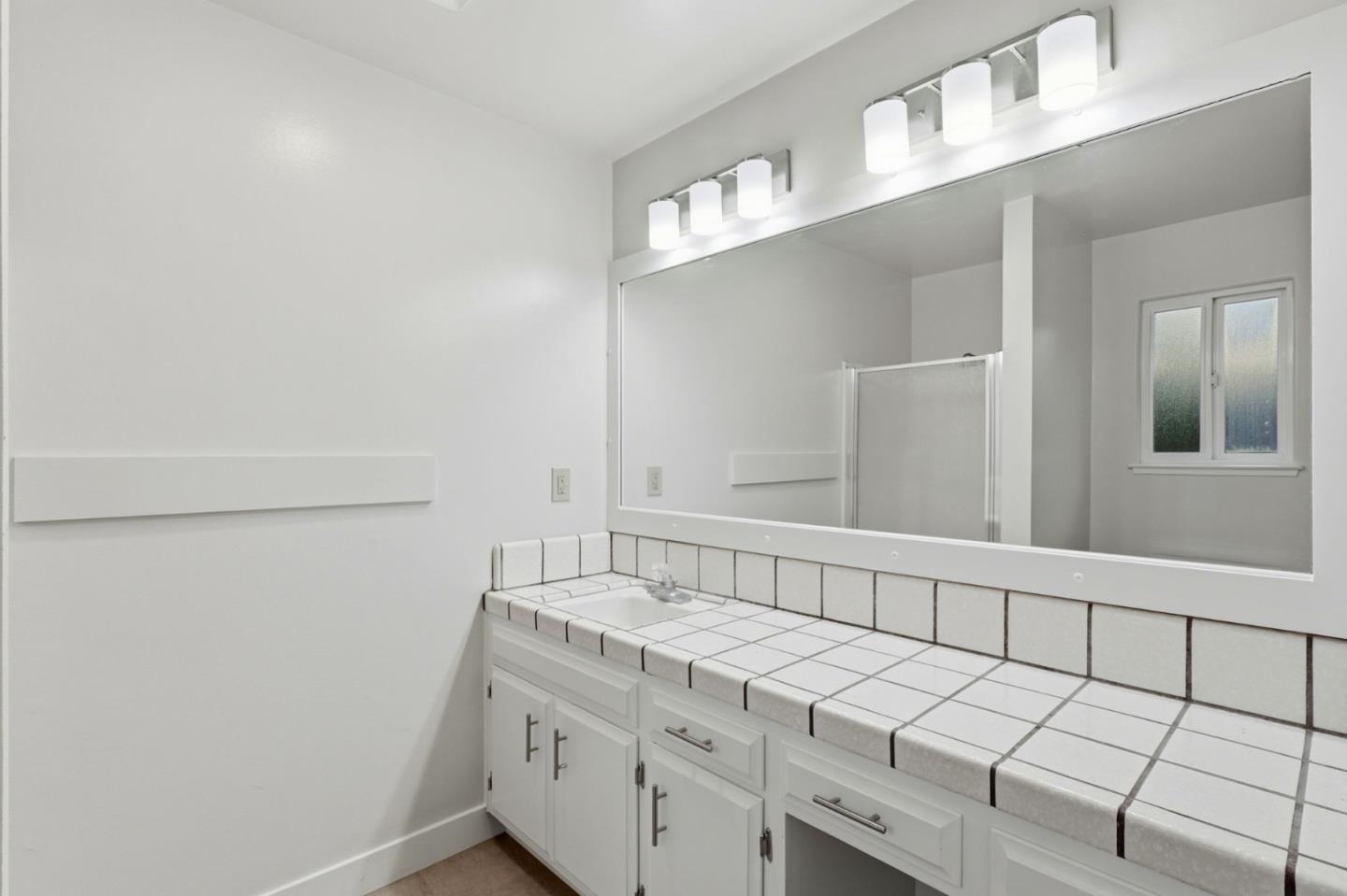 Detail Gallery Image 21 of 33 For 199 Glenwood Dr, Scotts Valley,  CA 95066 - 3 Beds | 2 Baths