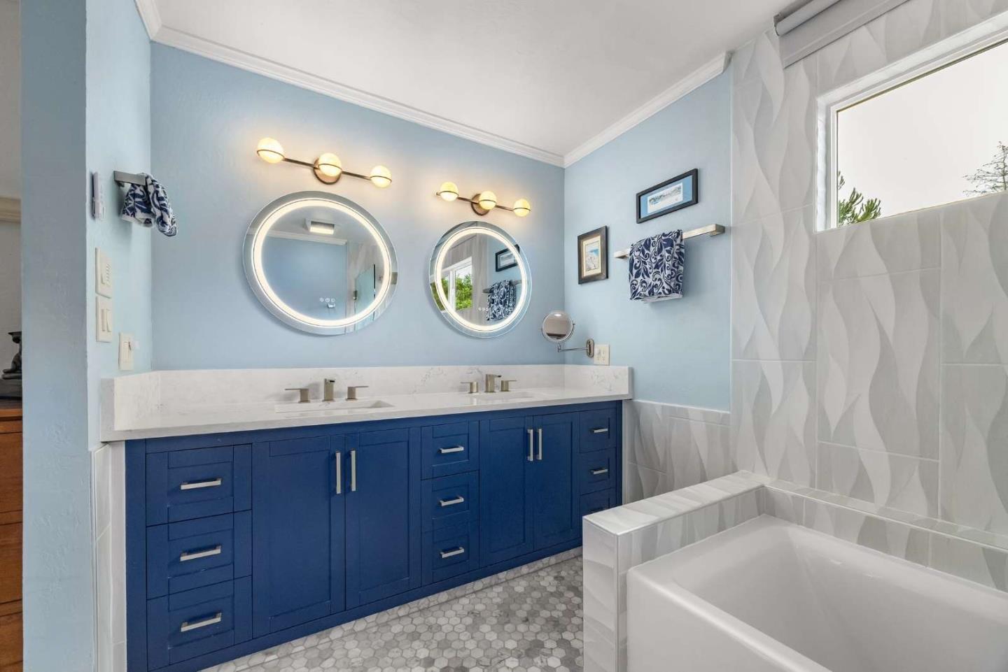 Detail Gallery Image 21 of 44 For 2111 Cox Rd, Aptos,  CA 95003 - 3 Beds | 2/1 Baths