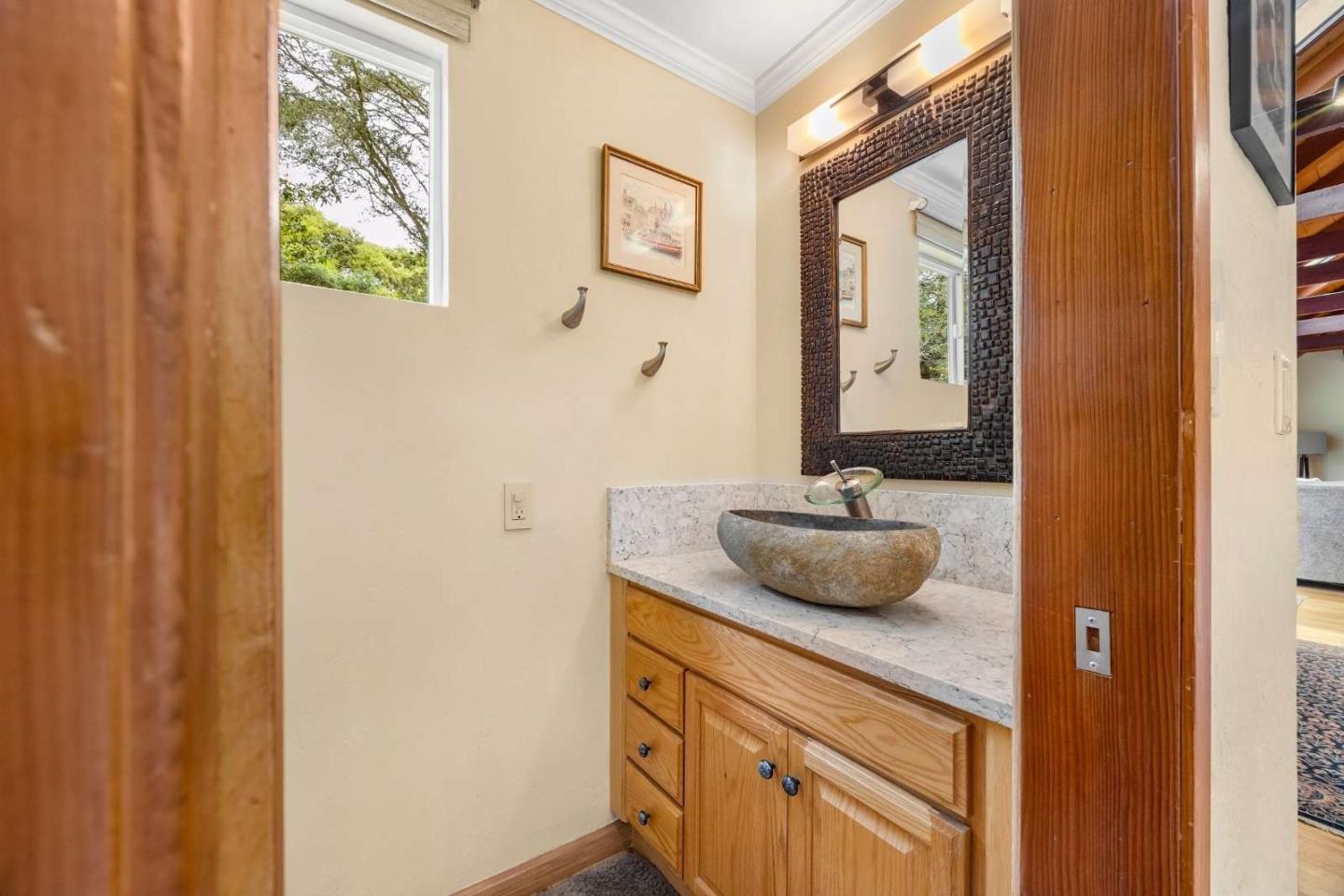 Detail Gallery Image 31 of 44 For 2111 Cox Rd, Aptos,  CA 95003 - 3 Beds | 2/1 Baths