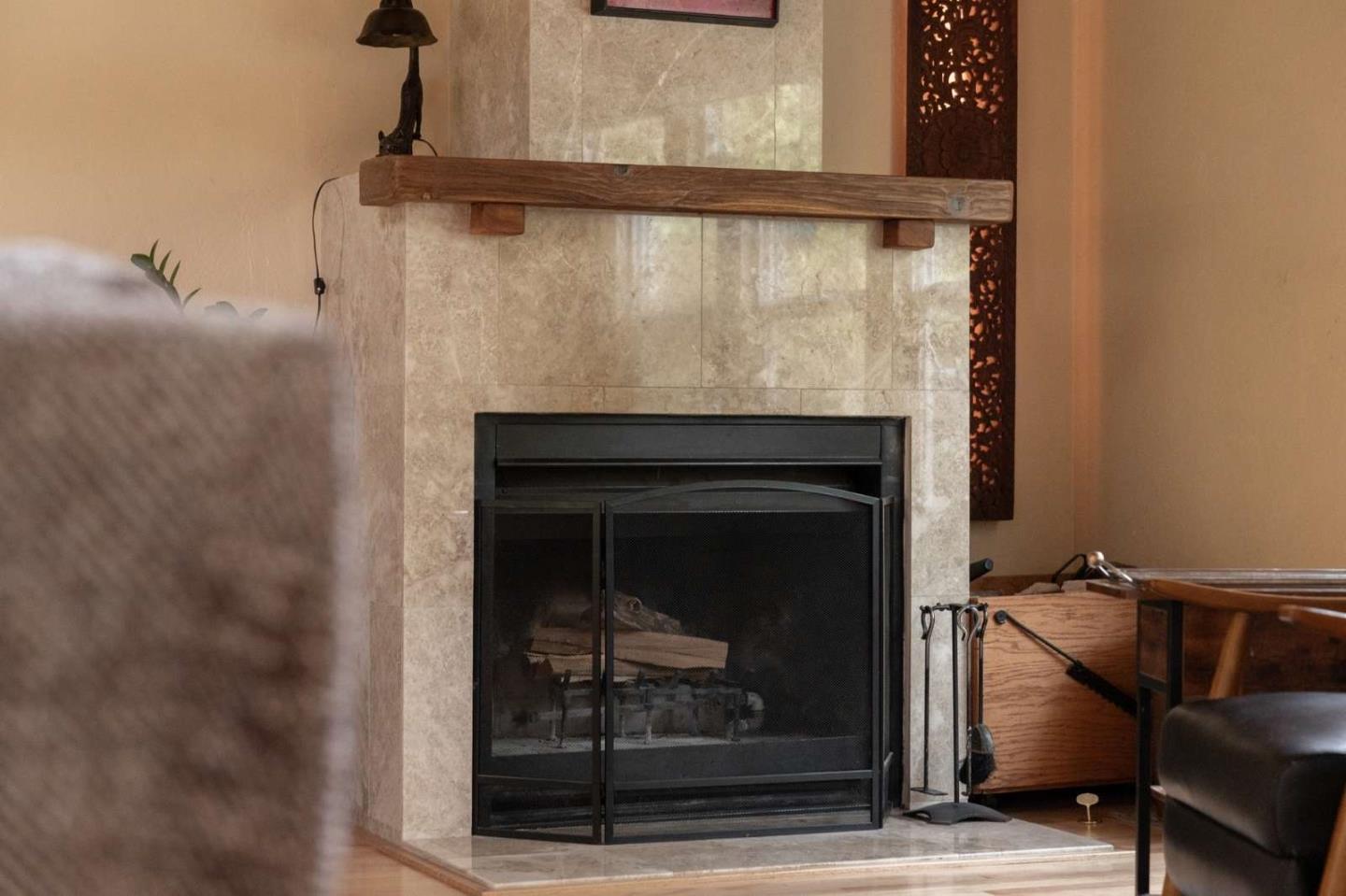 Detail Gallery Image 6 of 44 For 2111 Cox Rd, Aptos,  CA 95003 - 3 Beds | 2/1 Baths