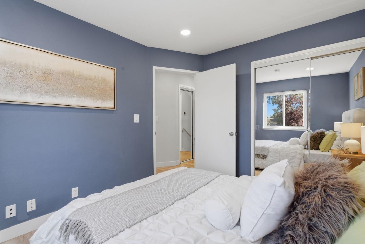 Detail Gallery Image 12 of 47 For 1264 Coyote Creek Pl, San Jose,  CA 95116 - 2 Beds | 2 Baths