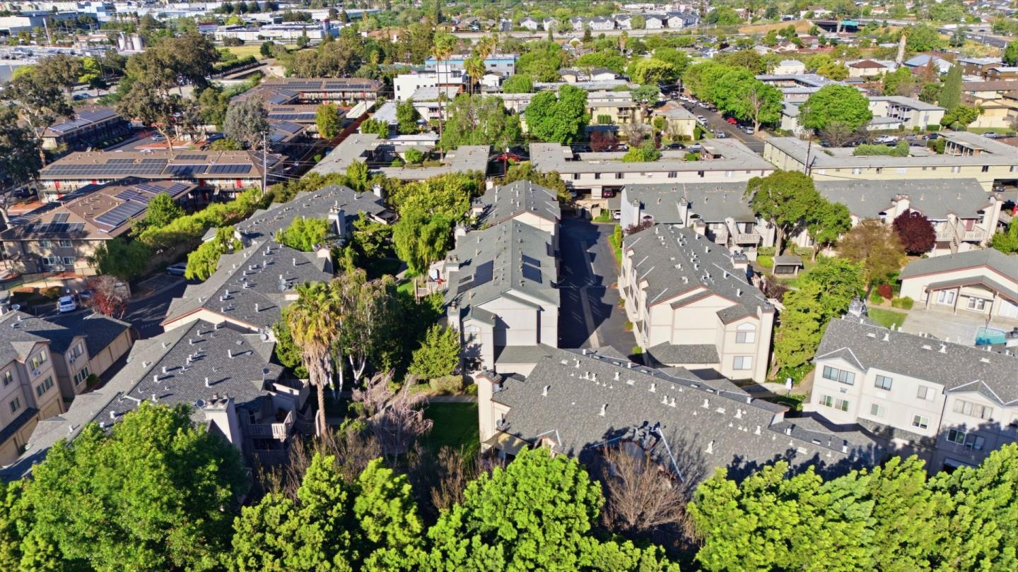 Detail Gallery Image 30 of 47 For 1264 Coyote Creek Pl, San Jose,  CA 95116 - 2 Beds | 2 Baths