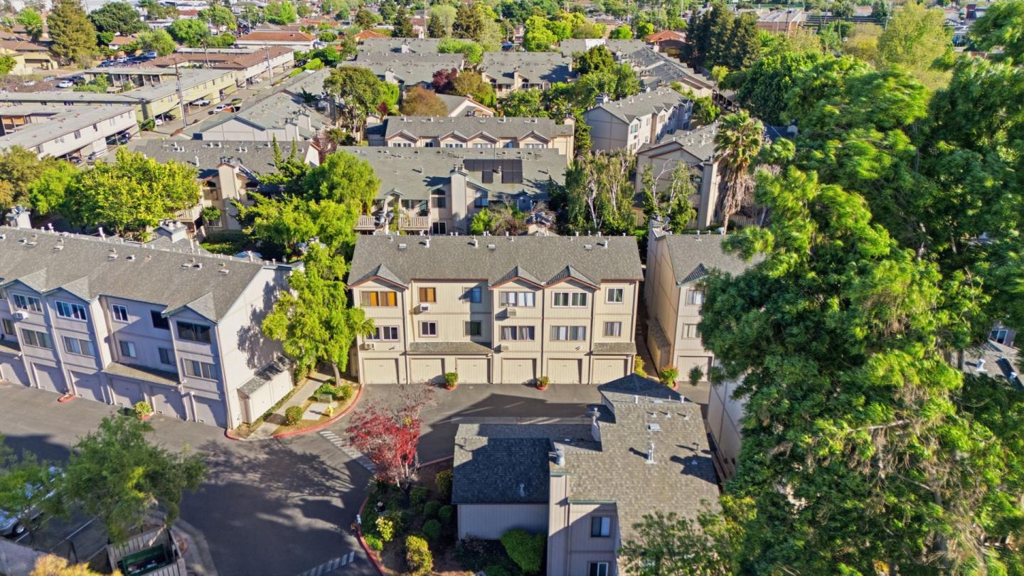 Detail Gallery Image 38 of 47 For 1264 Coyote Creek Pl, San Jose,  CA 95116 - 2 Beds | 2 Baths