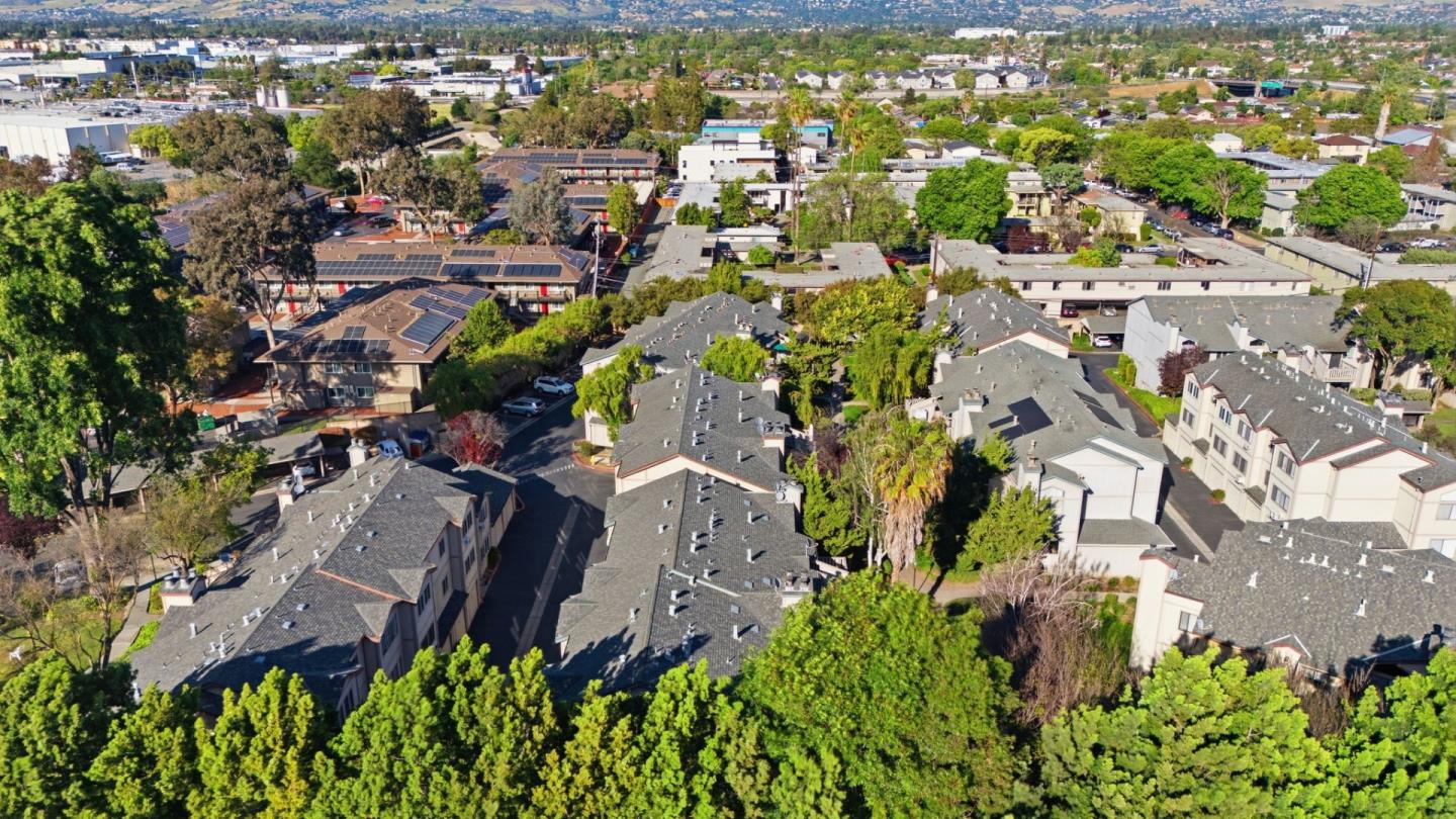 Detail Gallery Image 40 of 47 For 1264 Coyote Creek Pl, San Jose,  CA 95116 - 2 Beds | 2 Baths