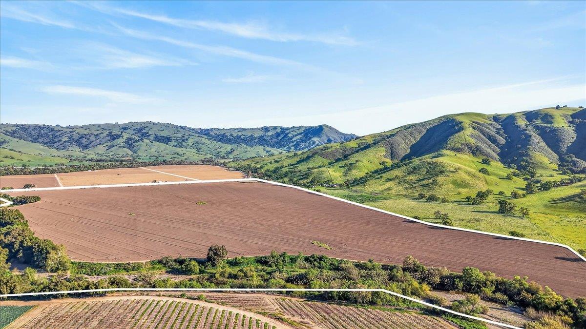 Detail Gallery Image 2 of 22 For 0 Walnut Ave, Gilroy,  CA 95020 - – Beds | – Baths