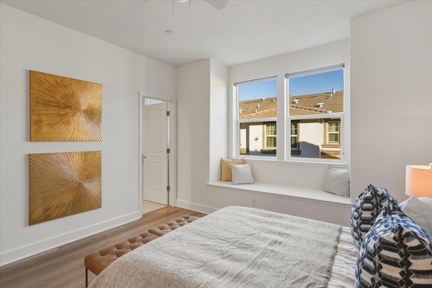 Detail Gallery Image 23 of 34 For 131 Ivory Palm Ter, Sunnyvale,  CA 94086 - 3 Beds | 3/1 Baths