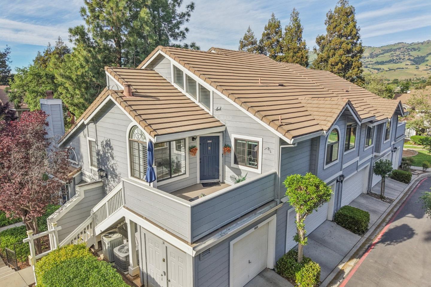 Detail Gallery Image 32 of 62 For 2890 Buena Crest Ct, San Jose,  CA 95121 - 2 Beds | 2 Baths