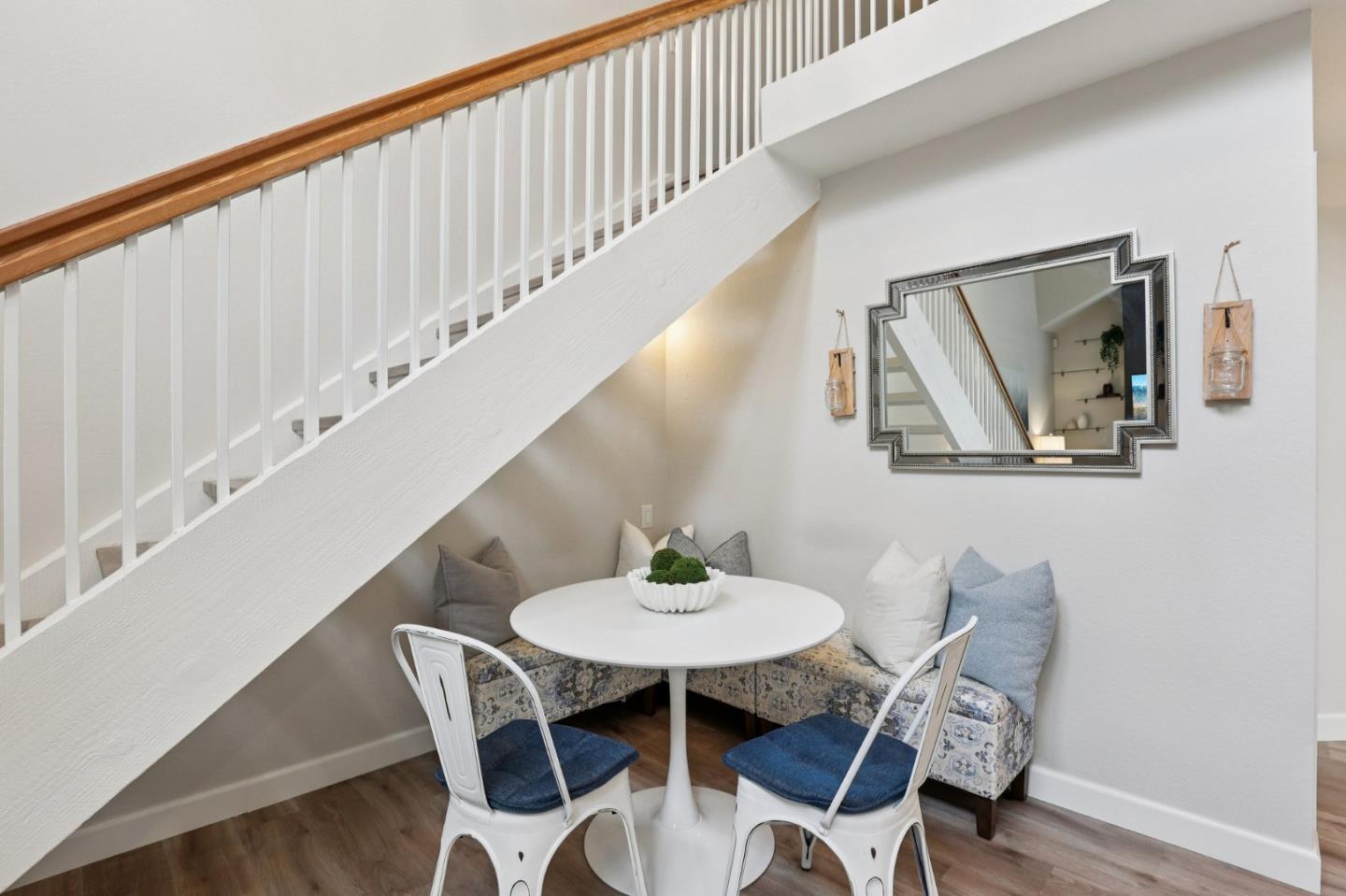 Detail Gallery Image 7 of 62 For 2890 Buena Crest Ct, San Jose,  CA 95121 - 2 Beds | 2 Baths