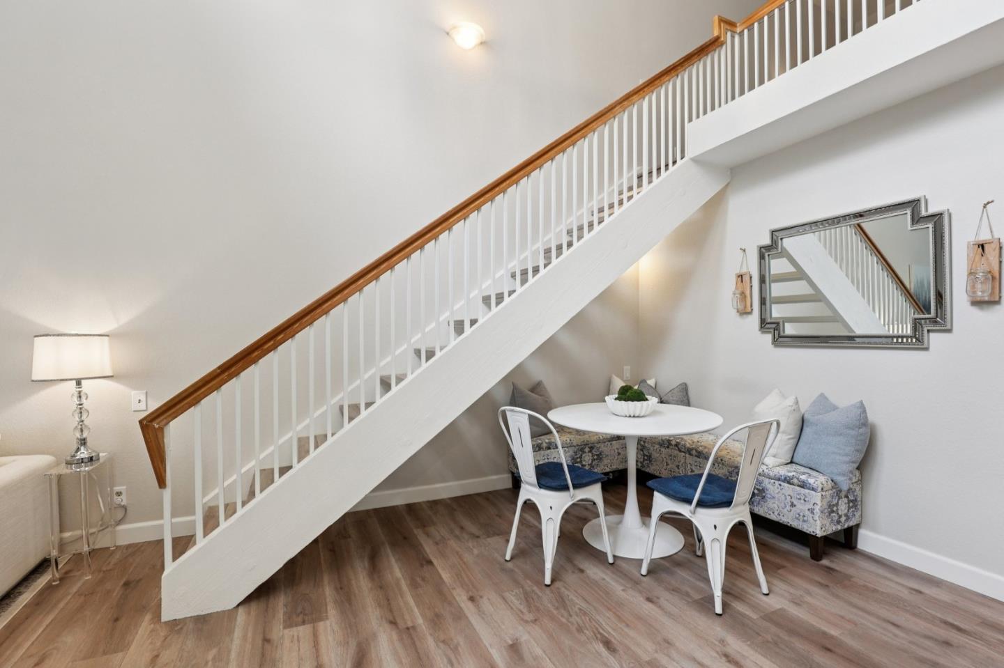 Detail Gallery Image 8 of 62 For 2890 Buena Crest Ct, San Jose,  CA 95121 - 2 Beds | 2 Baths