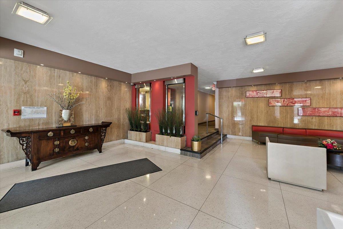 Detail Gallery Image 3 of 33 For 101 Alma St #407,  Palo Alto,  CA 94301 - 2 Beds | 2 Baths