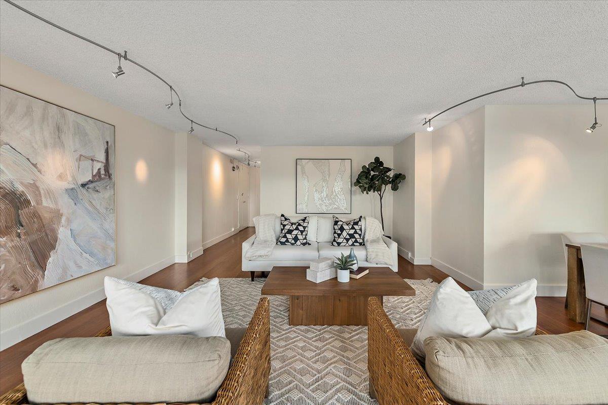 Detail Gallery Image 6 of 33 For 101 Alma St #407,  Palo Alto,  CA 94301 - 2 Beds | 2 Baths