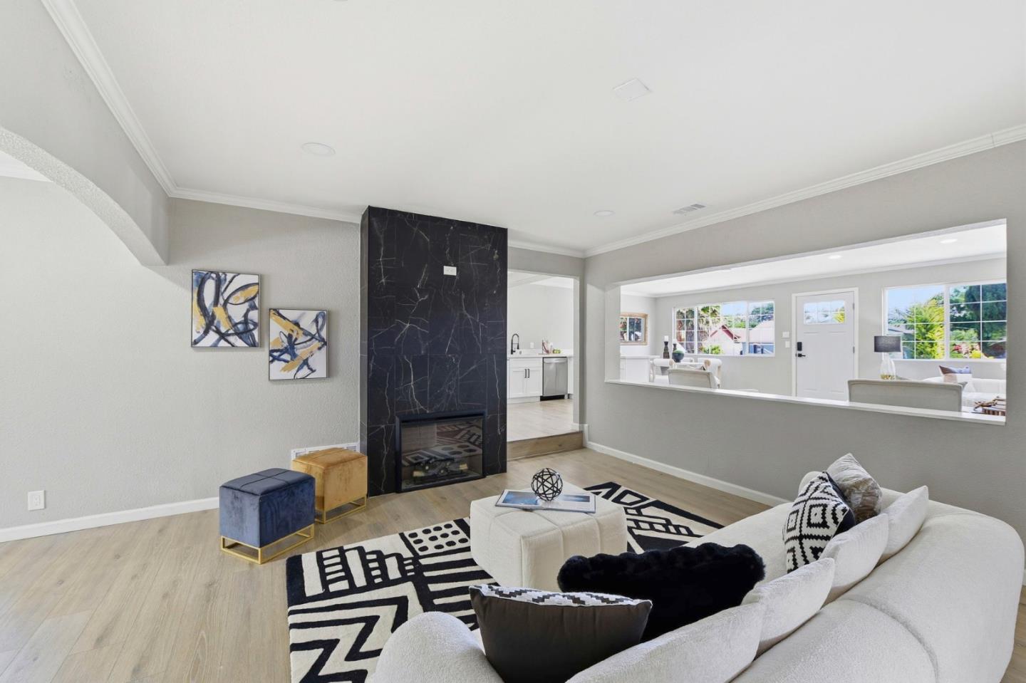 Detail Gallery Image 11 of 38 For 2383 Menalto Ave, East Palo Alto,  CA 94303 - 4 Beds | 2 Baths