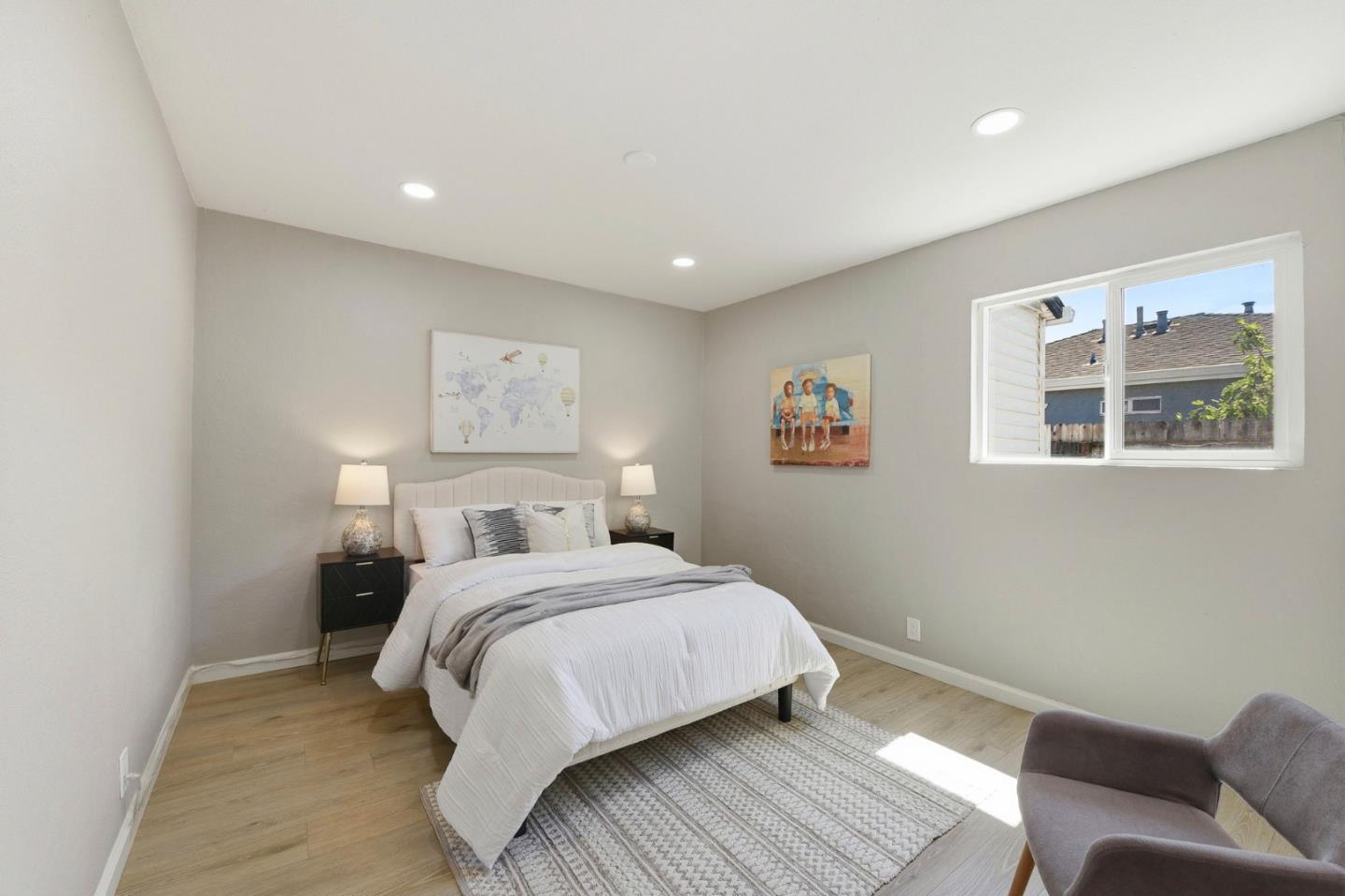 Detail Gallery Image 20 of 38 For 2383 Menalto Ave, East Palo Alto,  CA 94303 - 4 Beds | 2 Baths