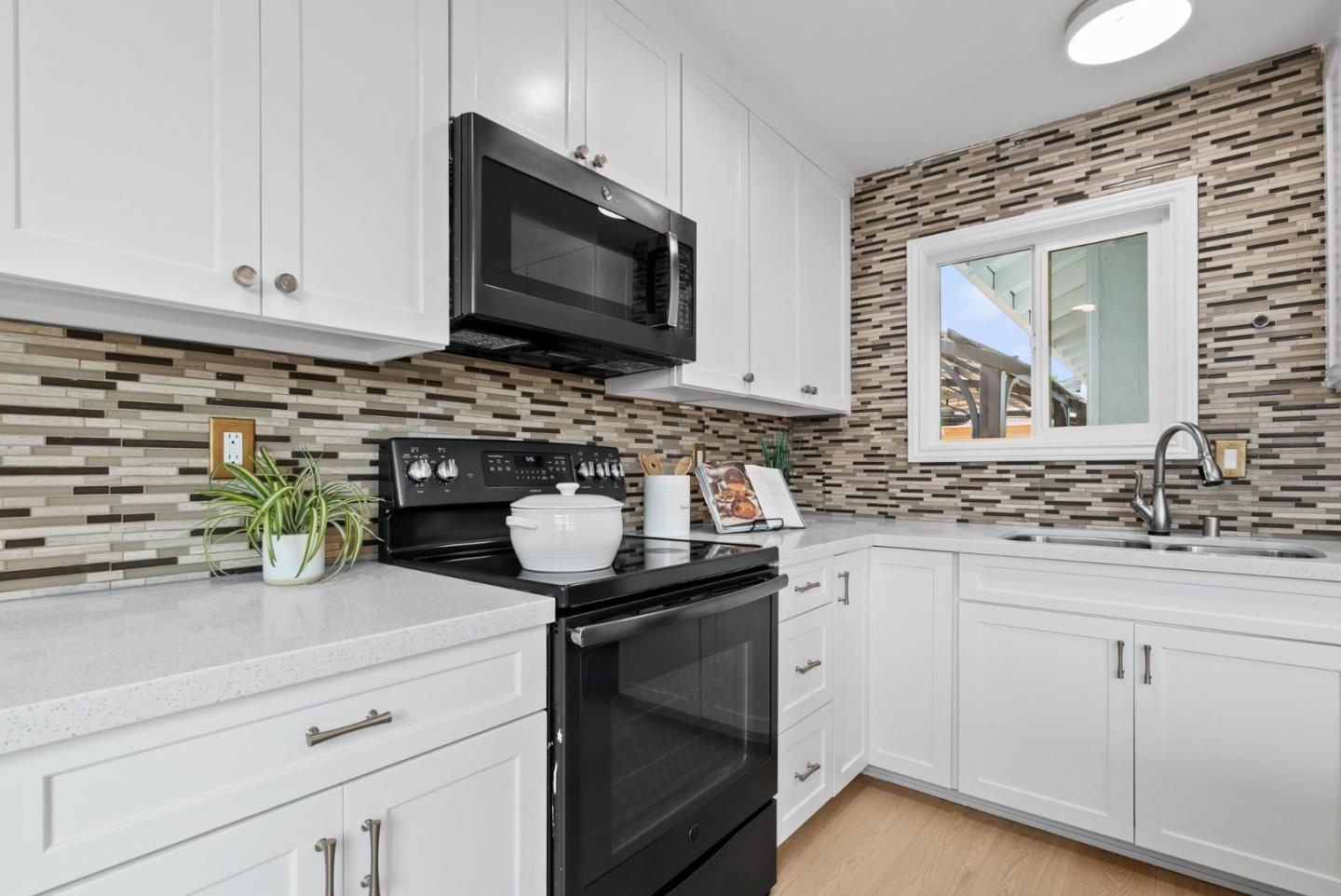 Detail Gallery Image 21 of 63 For 6020 Colter Pl, San Jose,  CA 95123 - 4 Beds | 2 Baths