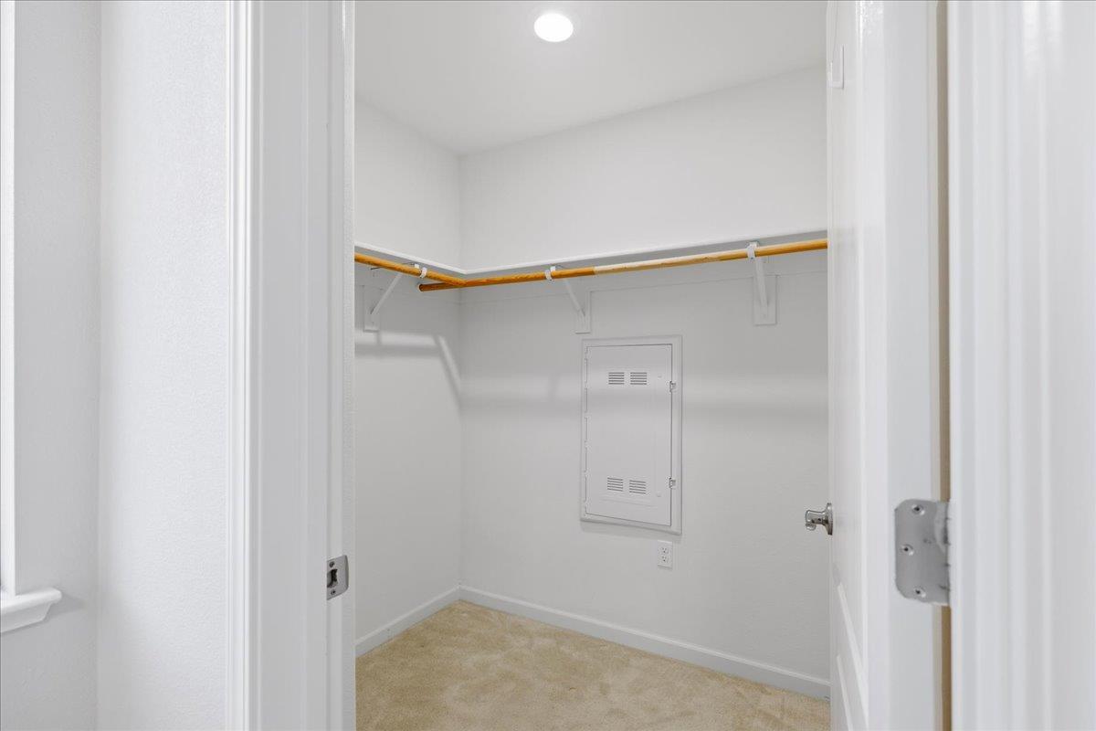Detail Gallery Image 18 of 65 For 218 William Manly St #2,  San Jose,  CA 95136 - 3 Beds | 2 Baths