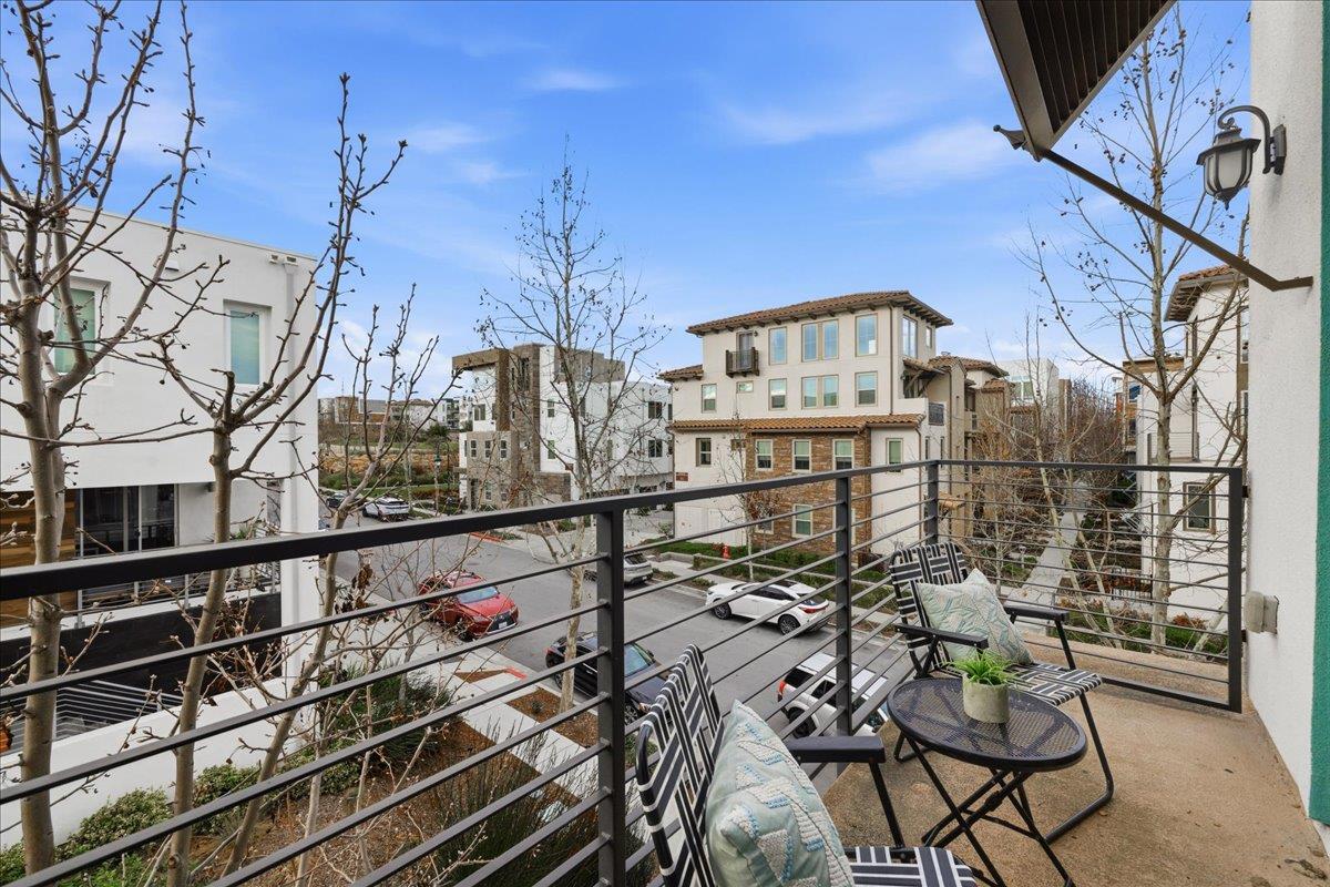 Detail Gallery Image 38 of 65 For 218 William Manly St #2,  San Jose,  CA 95136 - 3 Beds | 2 Baths