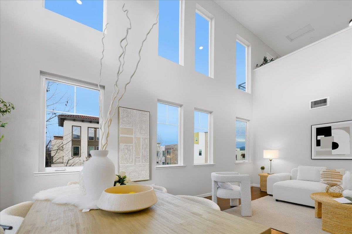 Detail Gallery Image 4 of 65 For 218 William Manly St #2,  San Jose,  CA 95136 - 3 Beds | 2 Baths