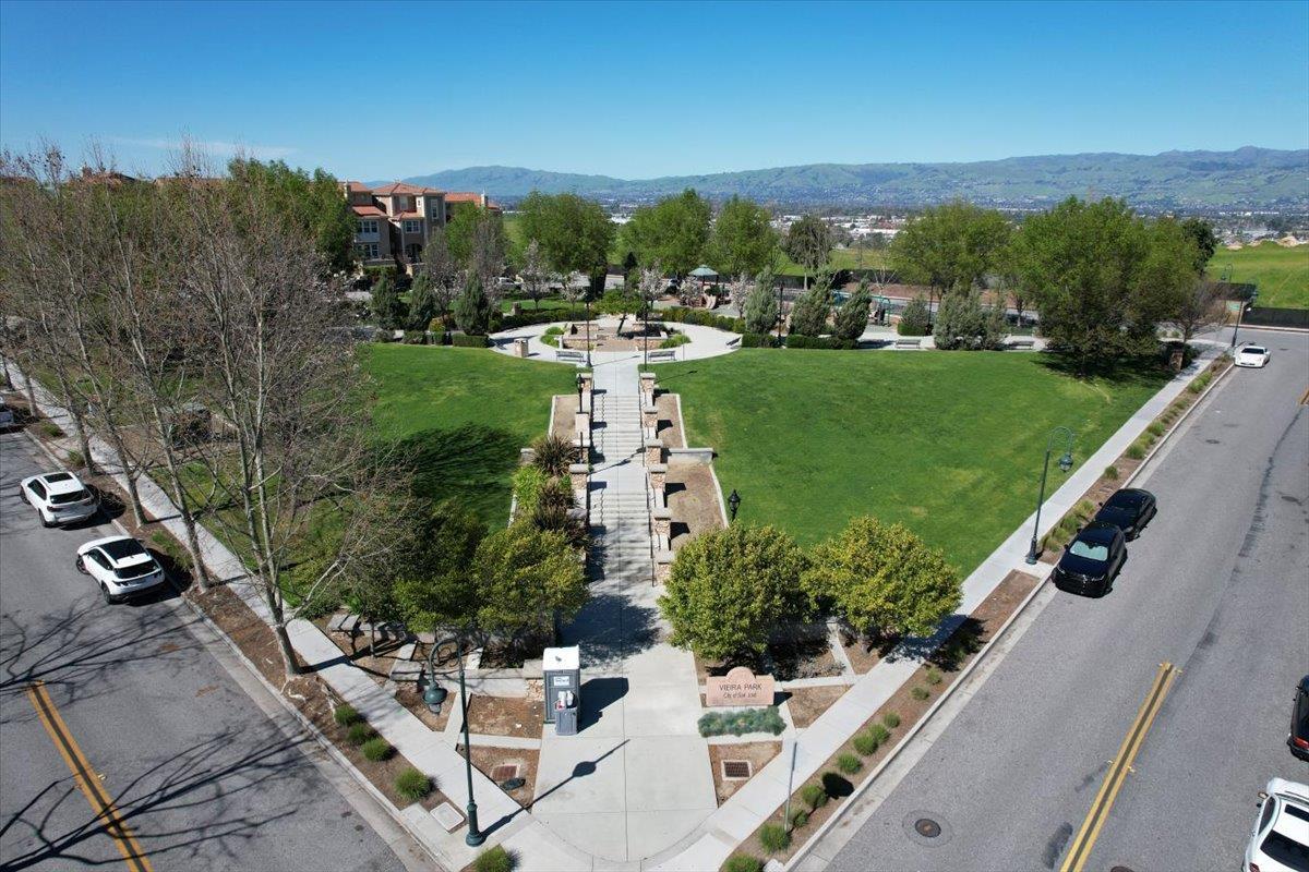 Detail Gallery Image 57 of 65 For 218 William Manly St #2,  San Jose,  CA 95136 - 3 Beds | 2 Baths