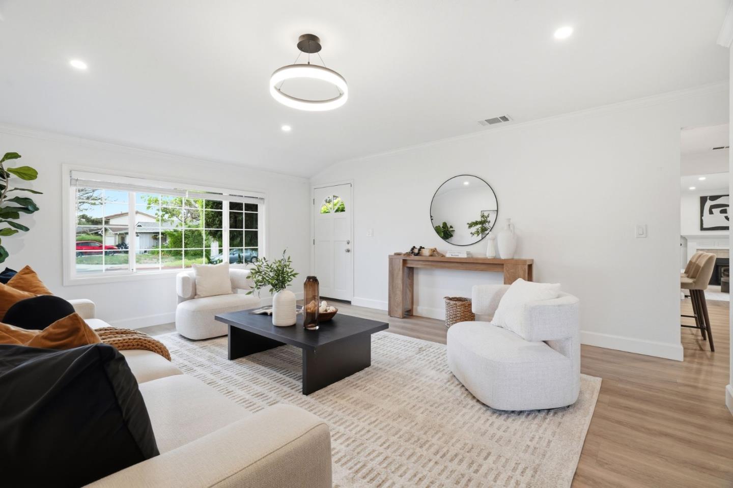 Detail Gallery Image 4 of 28 For 3348 Valley Forge Way, San Jose,  CA 95117 - 4 Beds | 2 Baths