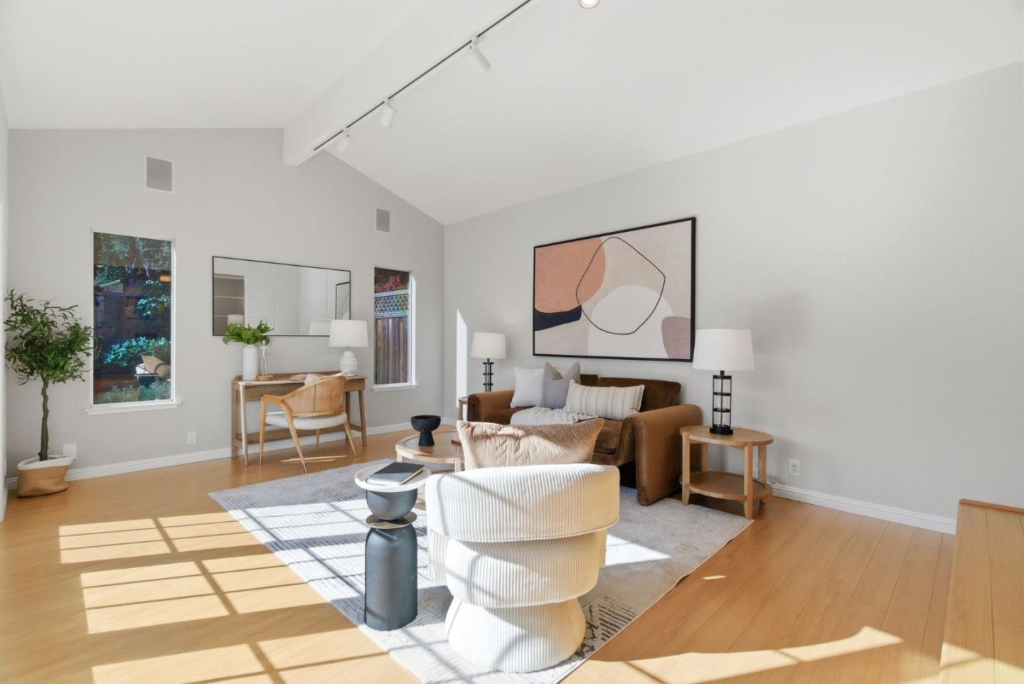 Detail Gallery Image 19 of 31 For 2530 Huerto, San Jose,  CA 95128 - 3 Beds | 2 Baths