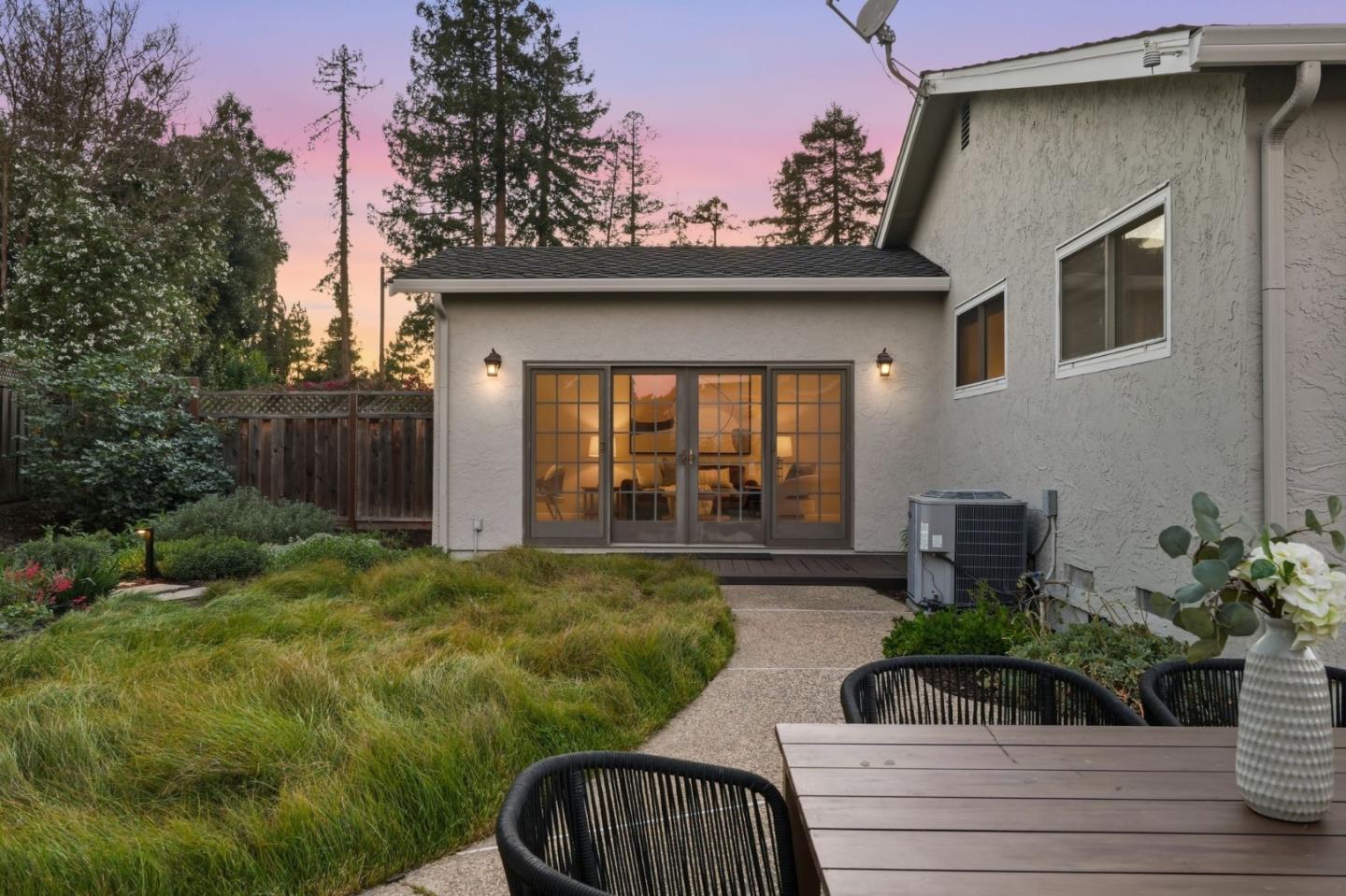 Detail Gallery Image 31 of 31 For 2530 Huerto, San Jose,  CA 95128 - 3 Beds | 2 Baths