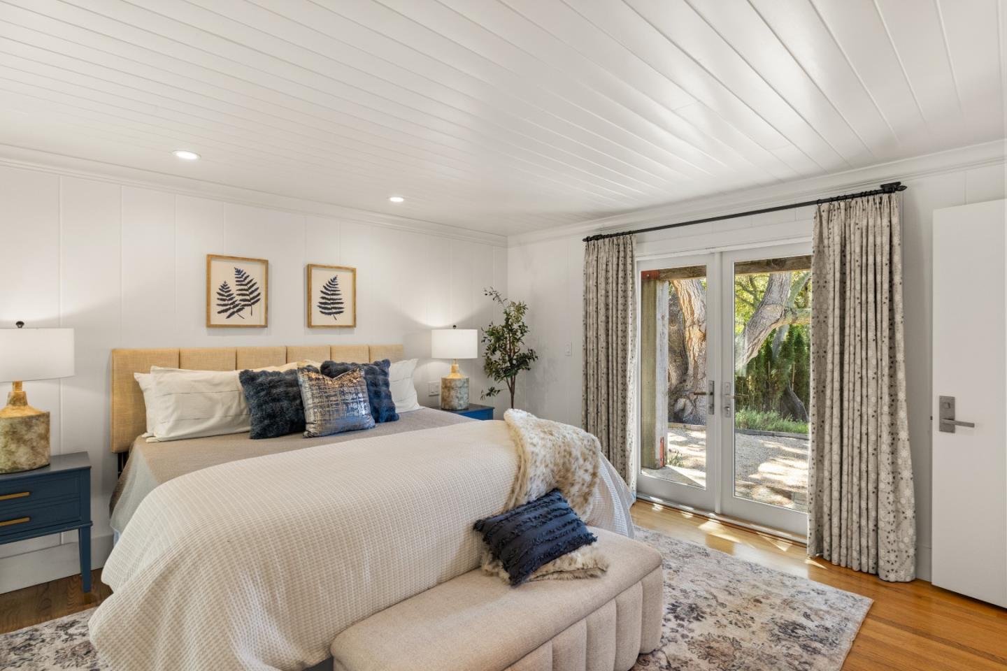 Detail Gallery Image 13 of 36 For 58 La Rancheria, Carmel Valley,  CA 93924 - 3 Beds | 3 Baths