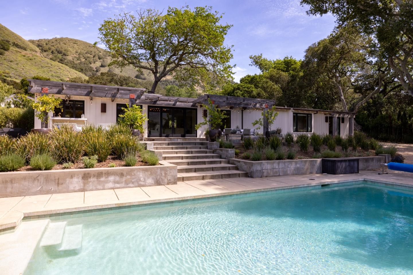 Detail Gallery Image 25 of 36 For 58 La Rancheria, Carmel Valley,  CA 93924 - 3 Beds | 3 Baths