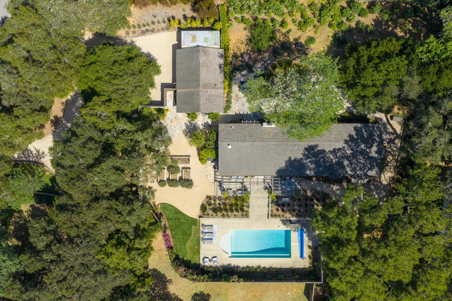 Detail Gallery Image 34 of 36 For 58 La Rancheria, Carmel Valley,  CA 93924 - 3 Beds | 3 Baths