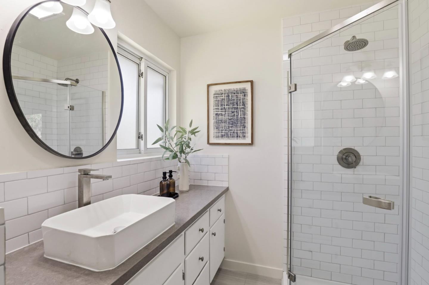 Detail Gallery Image 23 of 34 For 449 Santa Clara Ave, Redwood City,  CA 94061 - 3 Beds | 2/1 Baths