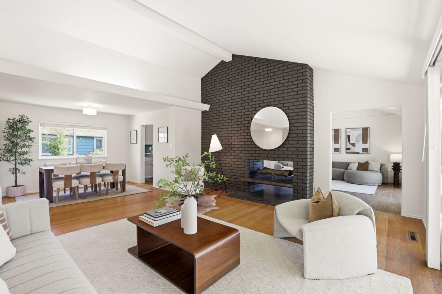 Detail Gallery Image 9 of 34 For 449 Santa Clara Ave, Redwood City,  CA 94061 - 3 Beds | 2/1 Baths