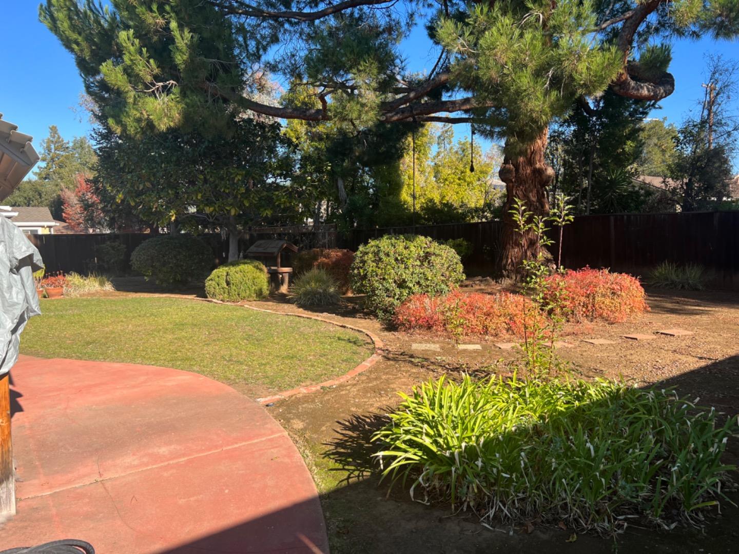 Detail Gallery Image 4 of 16 For 493 Casita Way, Los Altos,  CA 94022 - 3 Beds | 2 Baths