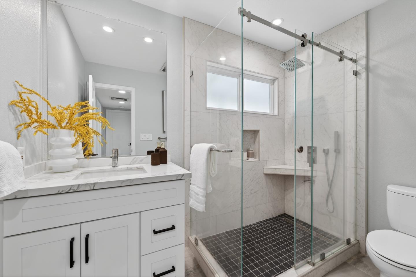 Detail Gallery Image 22 of 43 For 4533 Doyle Rd, San Jose,  CA 95129 - 3 Beds | 2 Baths