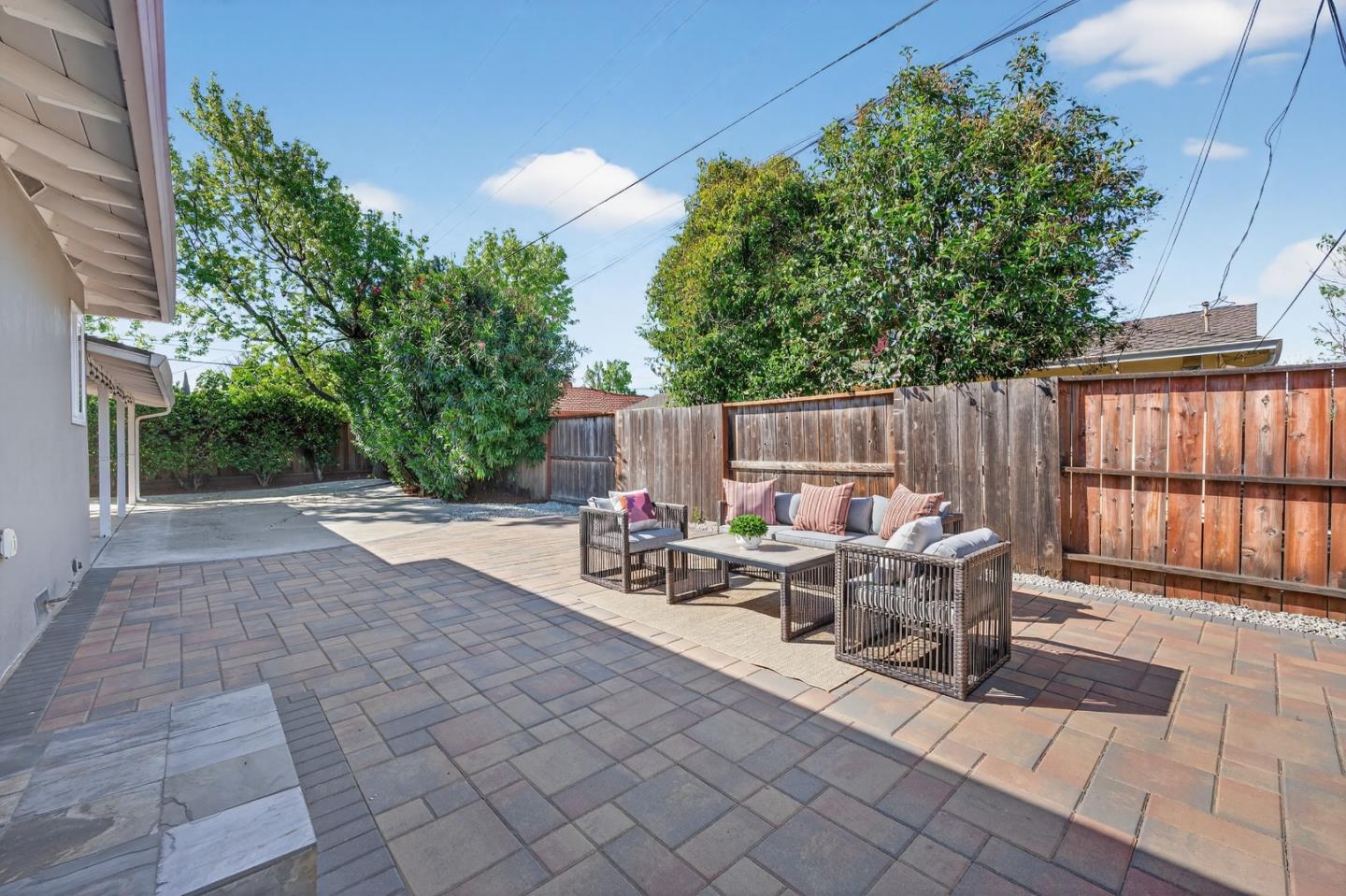 Detail Gallery Image 28 of 43 For 4533 Doyle Rd, San Jose,  CA 95129 - 3 Beds | 2 Baths