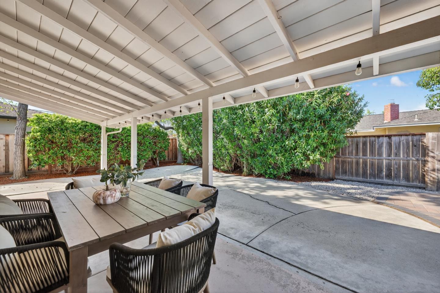 Detail Gallery Image 33 of 43 For 4533 Doyle Rd, San Jose,  CA 95129 - 3 Beds | 2 Baths