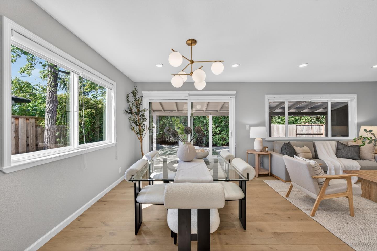 Detail Gallery Image 9 of 43 For 4533 Doyle Rd, San Jose,  CA 95129 - 3 Beds | 2 Baths