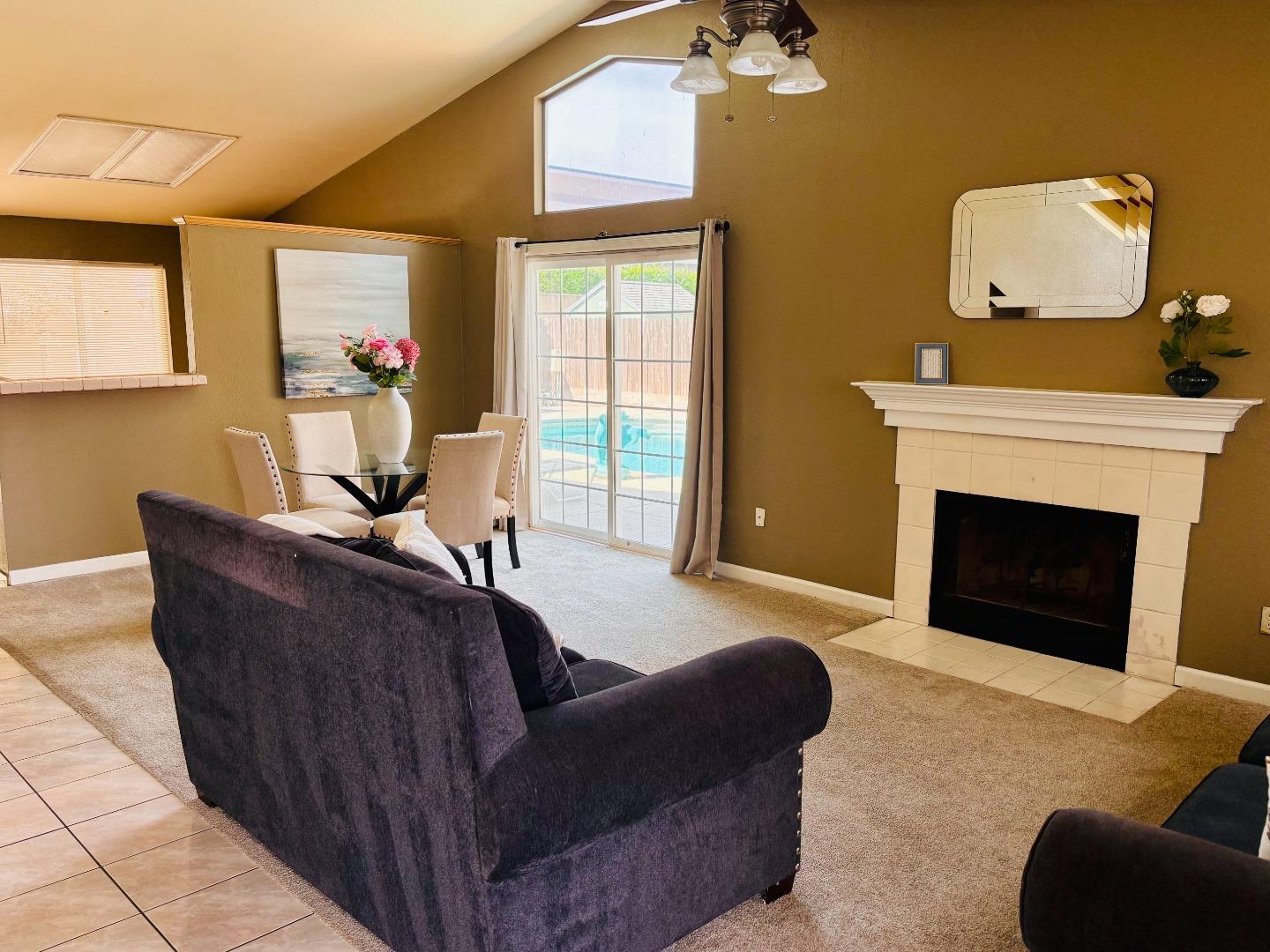 Detail Gallery Image 4 of 11 For 6 Westmont Ct, Merced,  CA 95348 - 4 Beds | 2/1 Baths