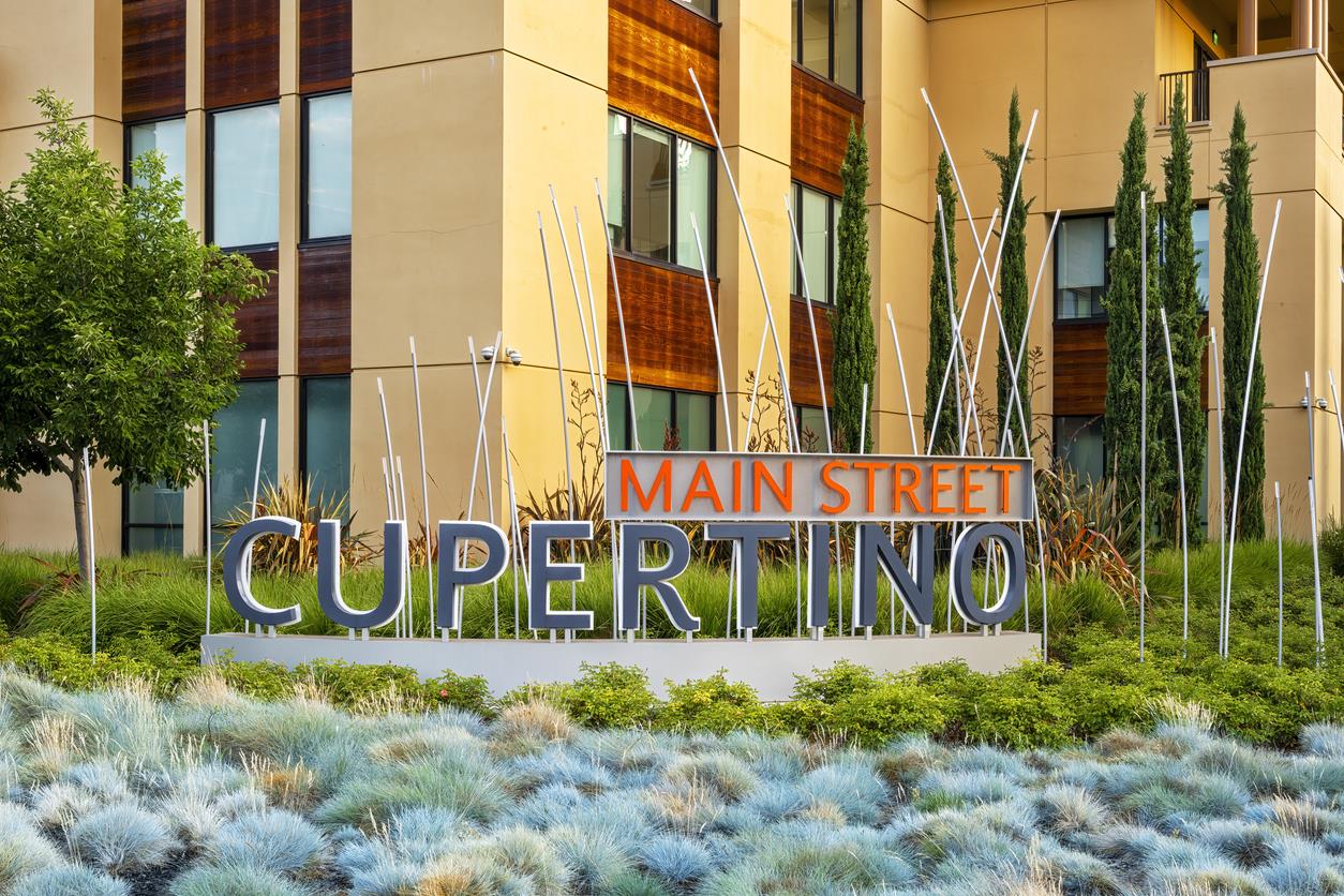 20865 Mcclellan Road, Cupertino, CA, 95014