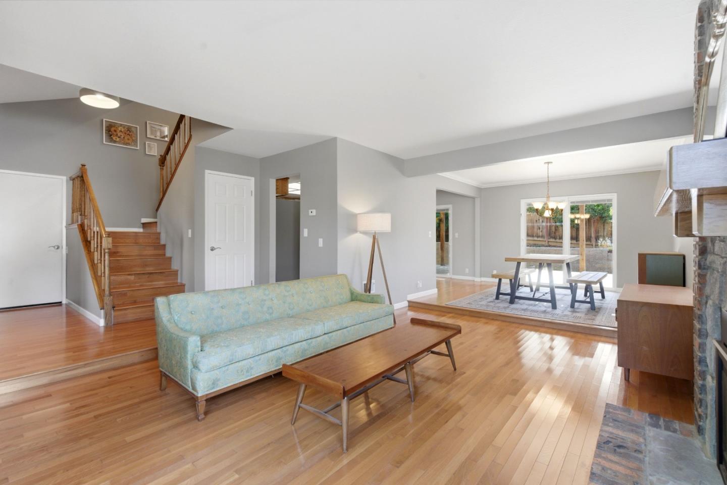 Detail Gallery Image 11 of 47 For 90 Lang Ct, San Juan Bautista,  CA 95045 - 4 Beds | 2/1 Baths