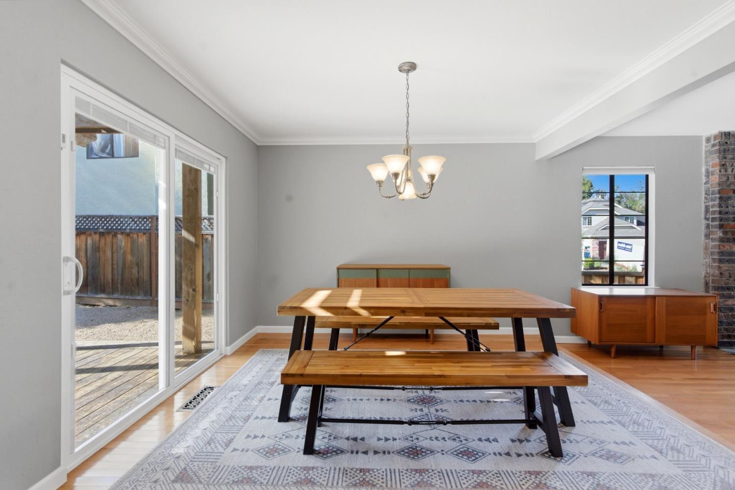 Detail Gallery Image 12 of 47 For 90 Lang Ct, San Juan Bautista,  CA 95045 - 4 Beds | 2/1 Baths