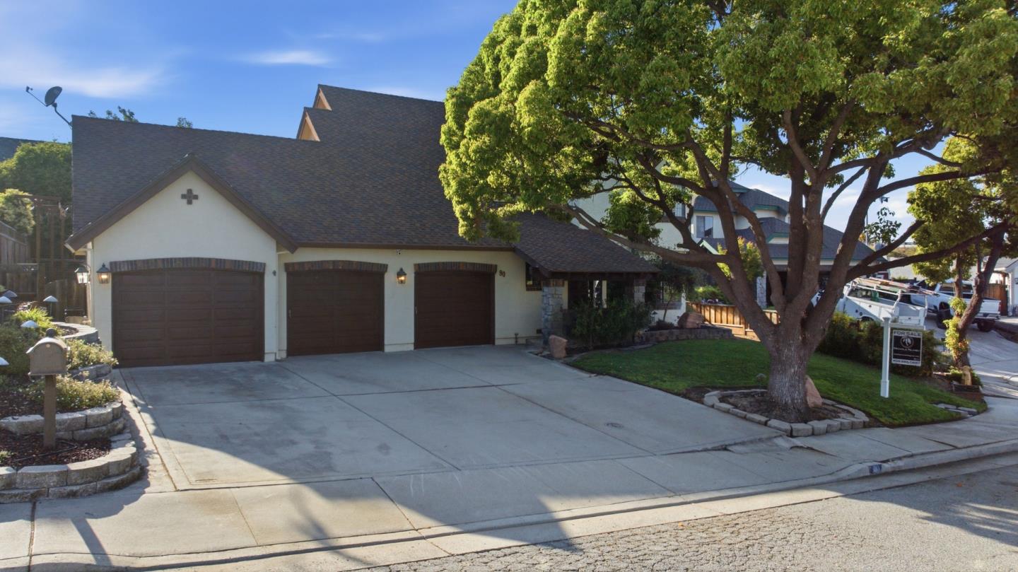 Detail Gallery Image 2 of 47 For 90 Lang Ct, San Juan Bautista,  CA 95045 - 4 Beds | 2/1 Baths