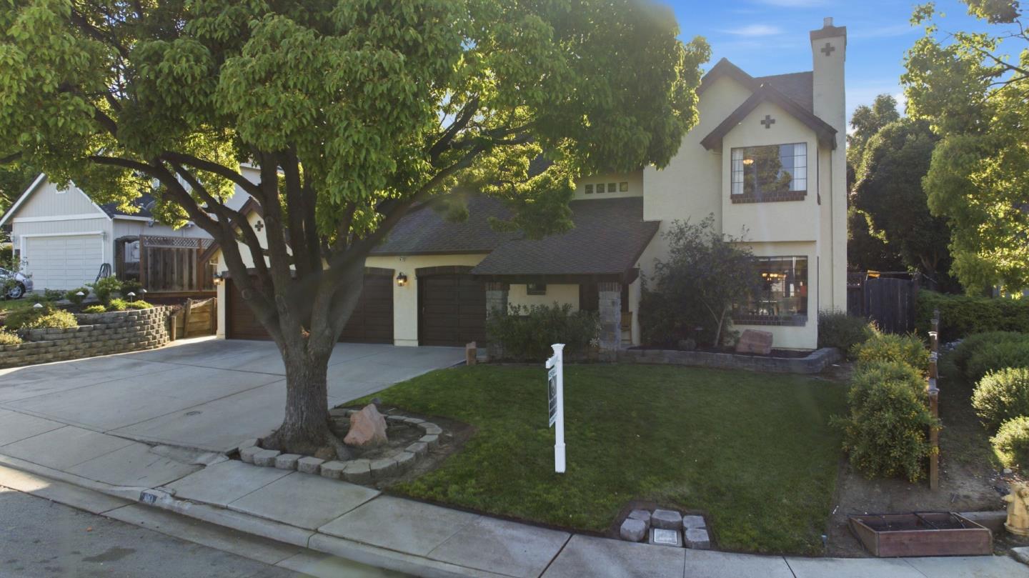 Detail Gallery Image 3 of 47 For 90 Lang Ct, San Juan Bautista,  CA 95045 - 4 Beds | 2/1 Baths