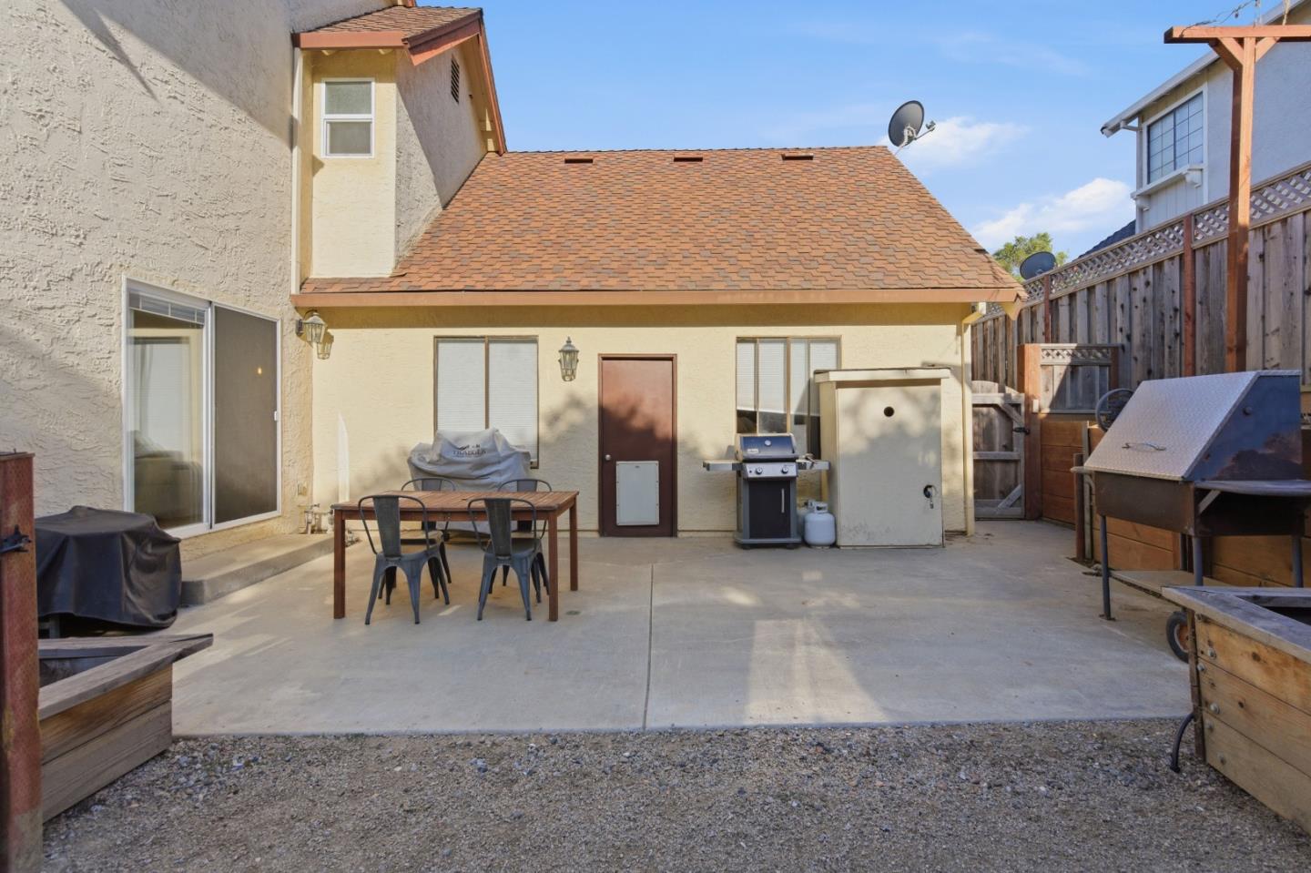 Detail Gallery Image 42 of 47 For 90 Lang Ct, San Juan Bautista,  CA 95045 - 4 Beds | 2/1 Baths