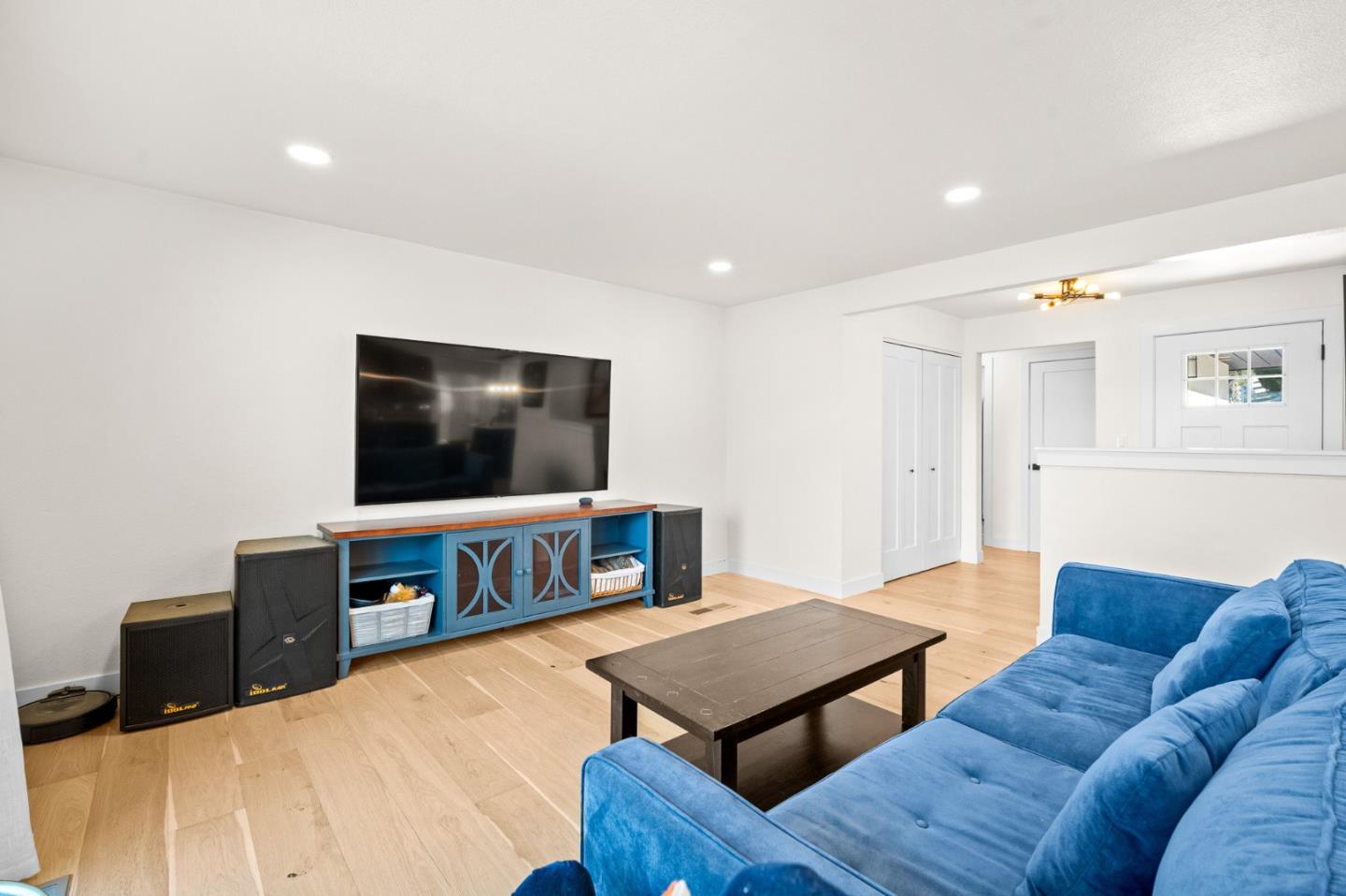 Detail Gallery Image 19 of 58 For 2125 Mangin Way, San Jose,  CA 95148 - 4 Beds | 2 Baths