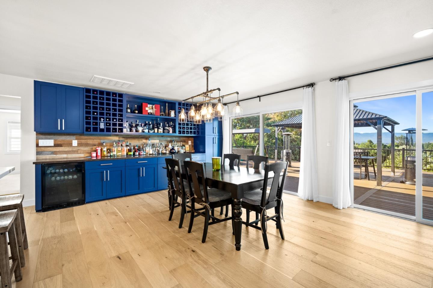 Detail Gallery Image 23 of 58 For 2125 Mangin Way, San Jose,  CA 95148 - 4 Beds | 2 Baths