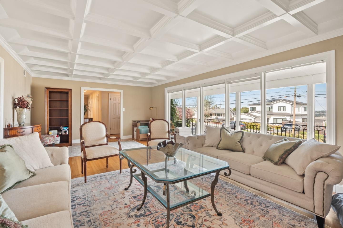 Detail Gallery Image 12 of 28 For 2725 Belmont Canyon, Belmont,  CA 94002 - 4 Beds | 3/1 Baths