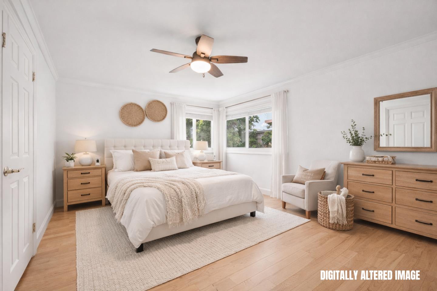 Detail Gallery Image 9 of 28 For 2725 Belmont Canyon, Belmont,  CA 94002 - 4 Beds | 3/1 Baths