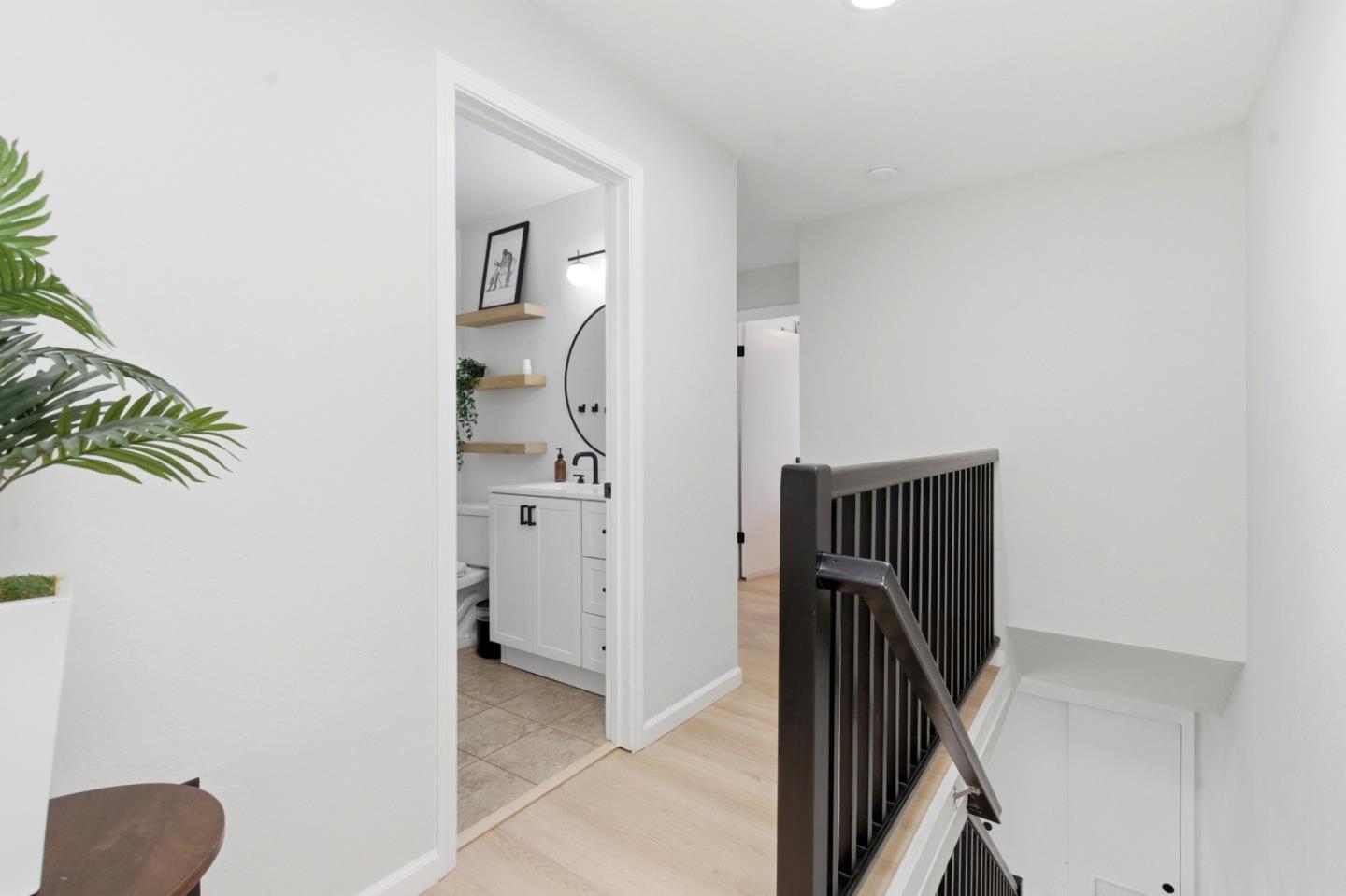 Detail Gallery Image 19 of 29 For 45 Villa Pacheco Ct, Hollister,  CA 95023 - 3 Beds | 2/1 Baths