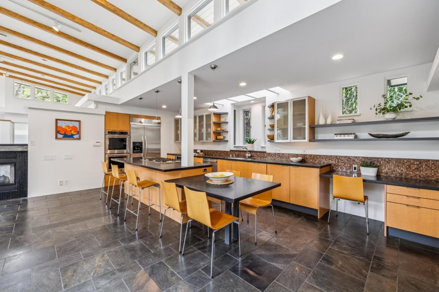 Detail Gallery Image 17 of 54 For 839 Melville Ave, Palo Alto,  CA 94301 - 6 Beds | 4 Baths