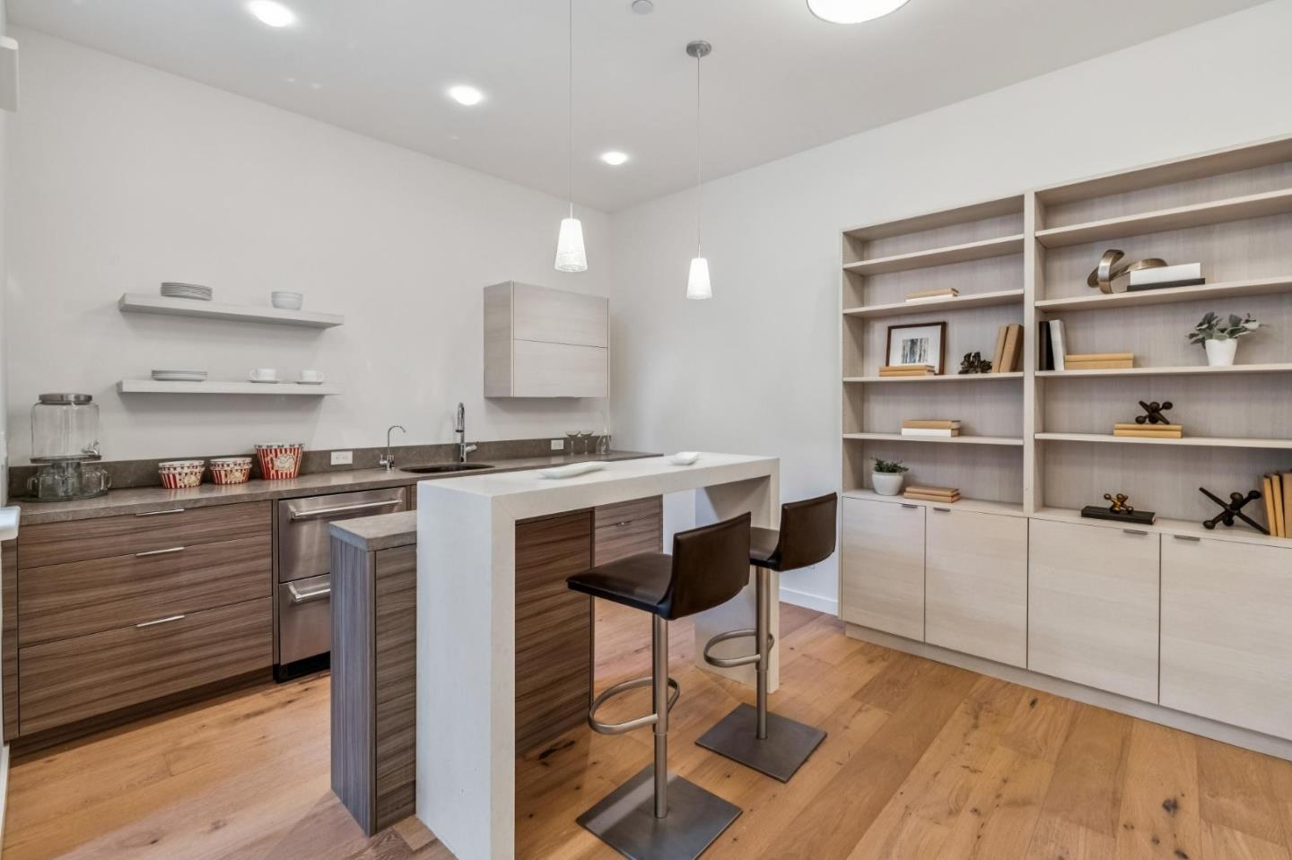 Detail Gallery Image 36 of 54 For 839 Melville Ave, Palo Alto,  CA 94301 - 6 Beds | 4 Baths