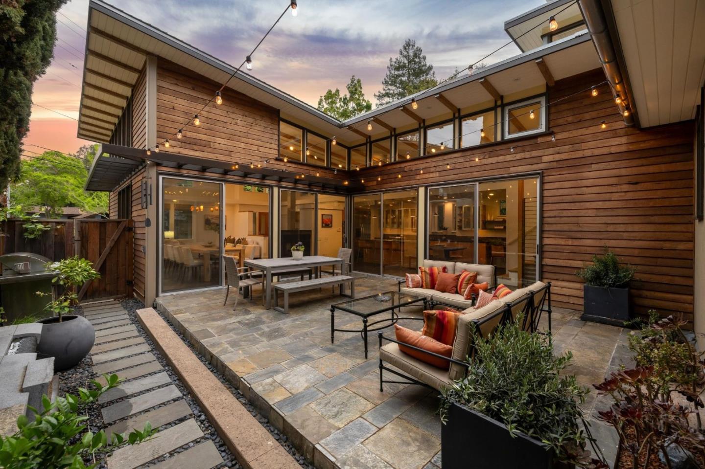 Detail Gallery Image 51 of 54 For 839 Melville Ave, Palo Alto,  CA 94301 - 6 Beds | 4 Baths